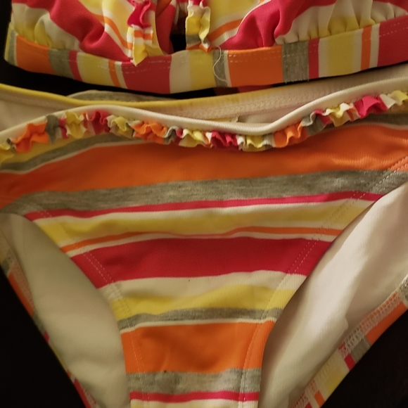 Bathing suit - Picture 2 of 7